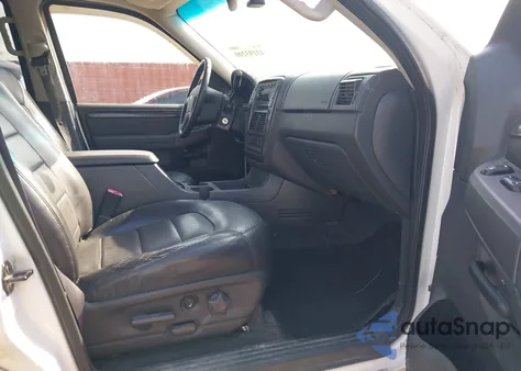 2002 Ford Explorer Limited from USA, damaged, VIN 1FMZU75W72ZC52730